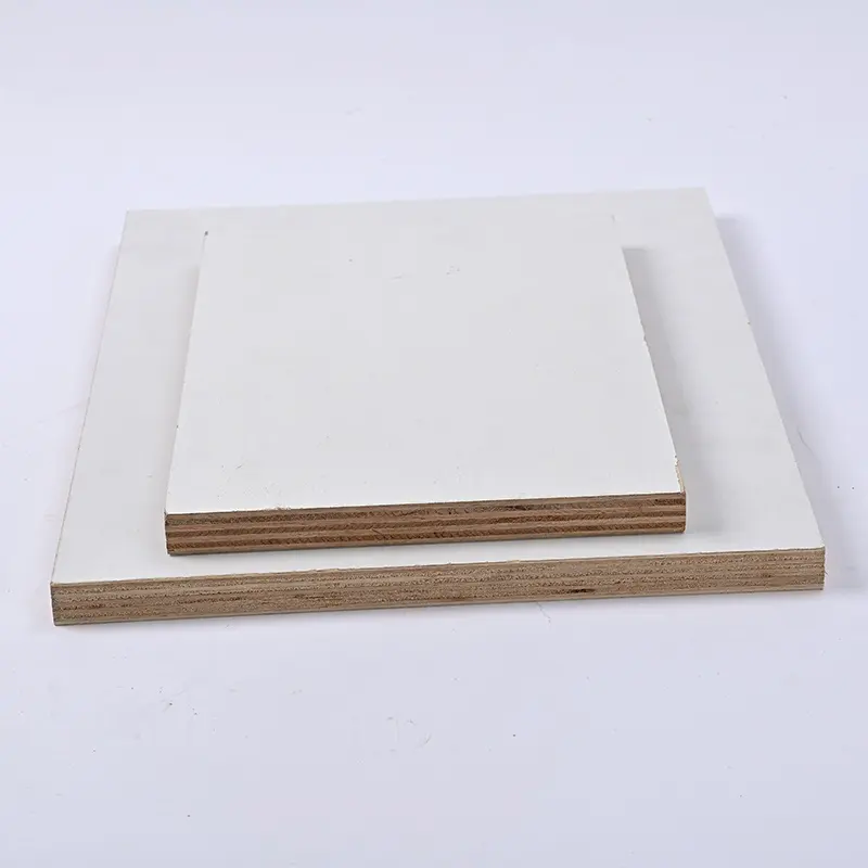 1220mm*2440mm 18 Mm White Color Melamine Laminated Plywood Sheet